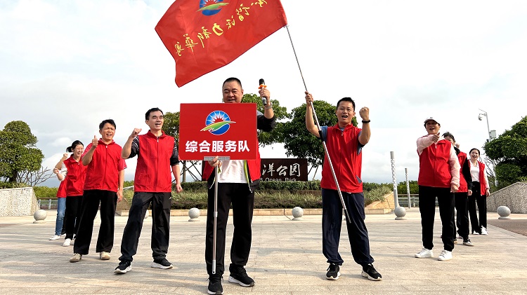 綜合管理部綜合服務(wù)隊(duì).JPG