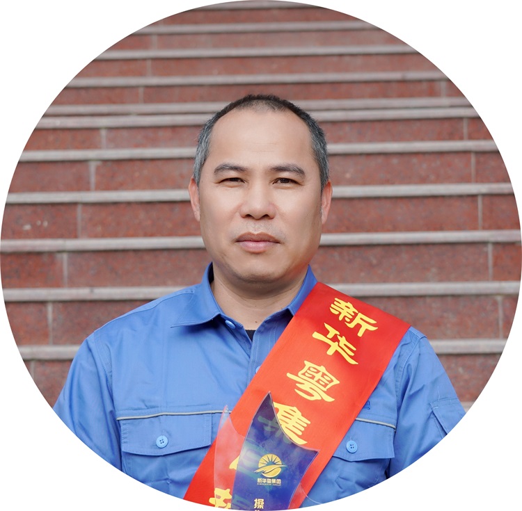 操作能手李林強(qiáng).jpg